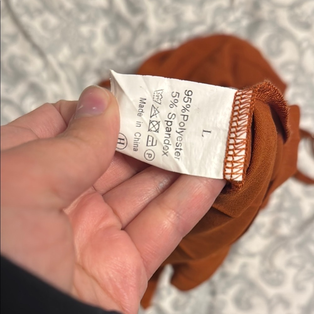 Brown and Orange Tie Front Buttoned Camisole - Picture 3 of 4